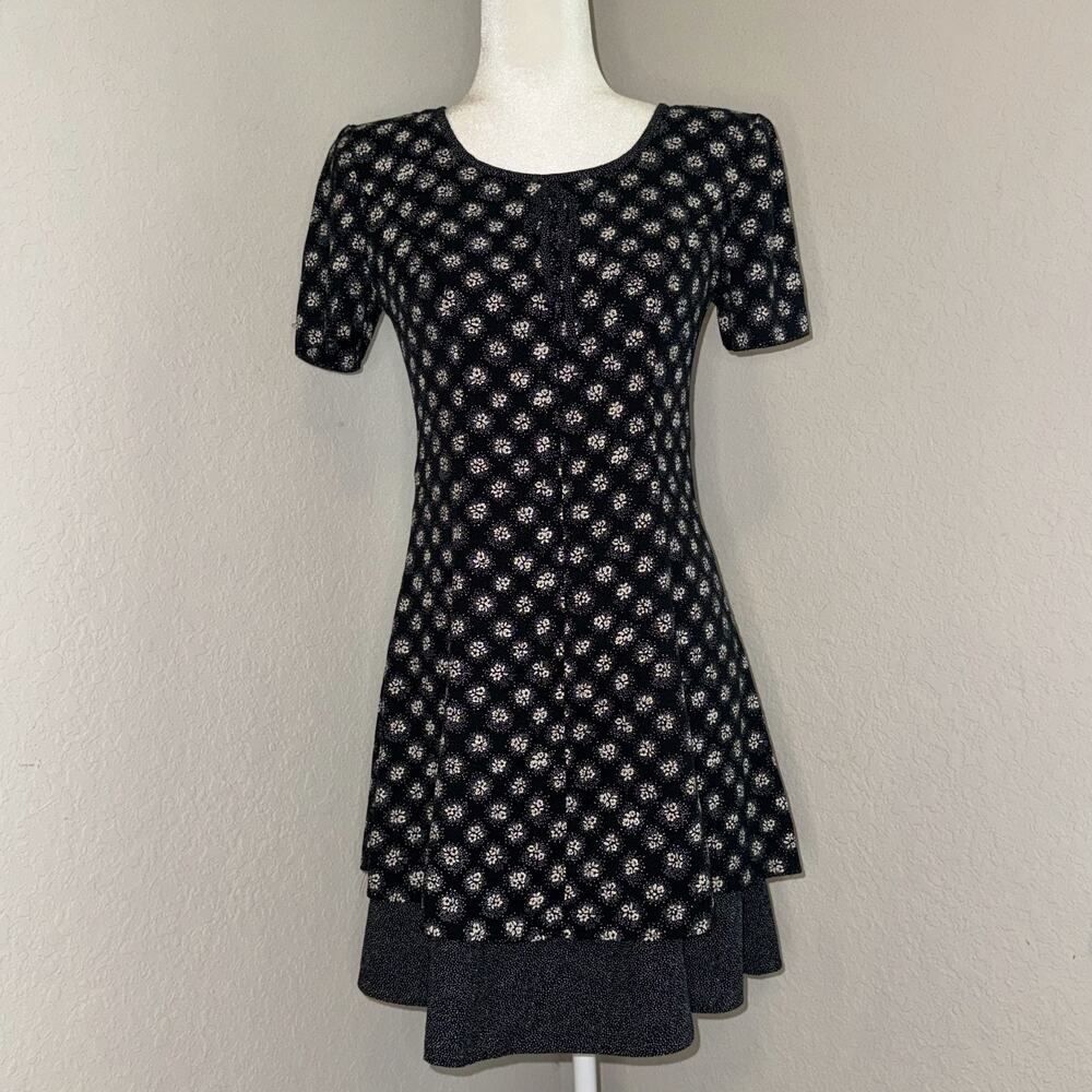 Vintage 70's J.B. Wright Ltd A-Line Dress Women 6 Black White Floral Layered Hem